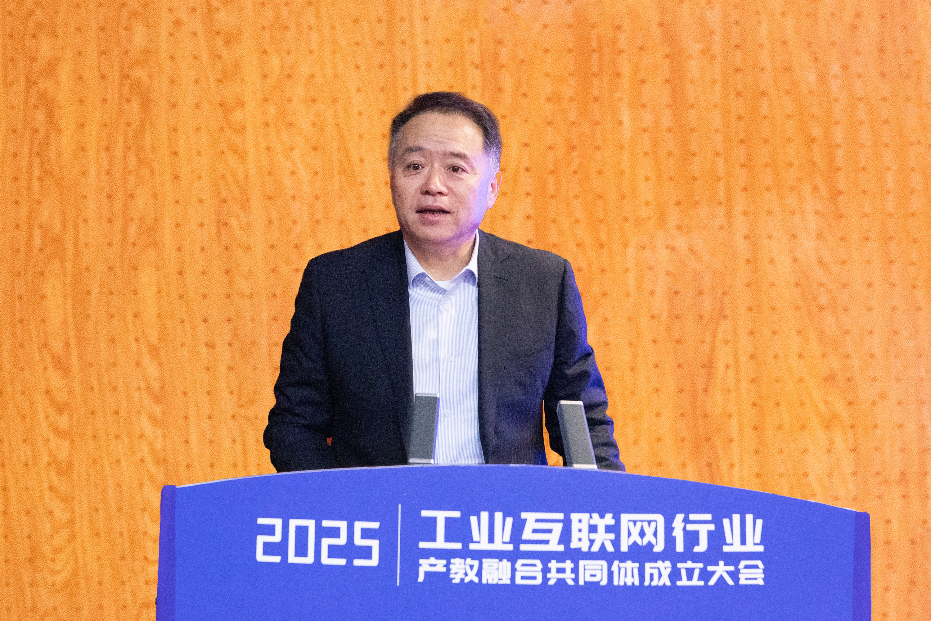 杨总3.jpg