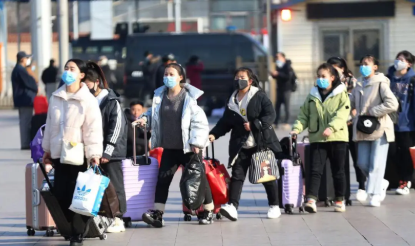 安全！刷脸进站、零接触，助力春运防疫！(图1)